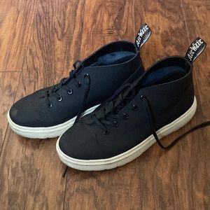 Dr. Martens Baynes Chukka Boot